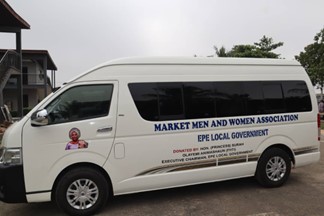 THE EXECUTIVE CHAIRMAN, EPE LG PRESENTS ..... 001