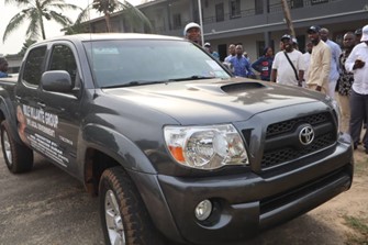 PRESENTATION OF OFFICIAL PATROL VEHICLE TO IBILE VIGILANTE GROUP 003